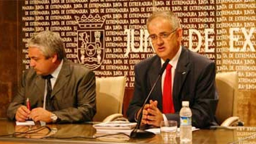 La Junta considera un éxito propio que el documento de la financiación no recoja el término &quot;esfuerzo fiscal&quot;