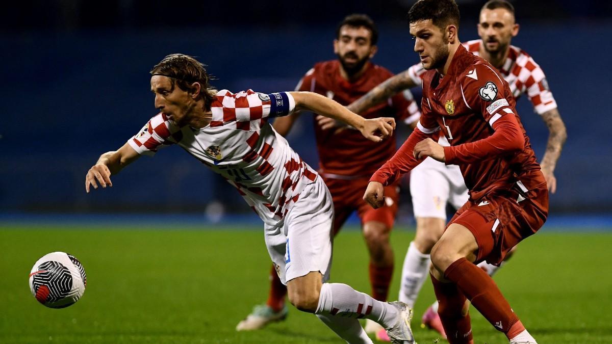 Modric, durante el partido entre Croacia y Armenia