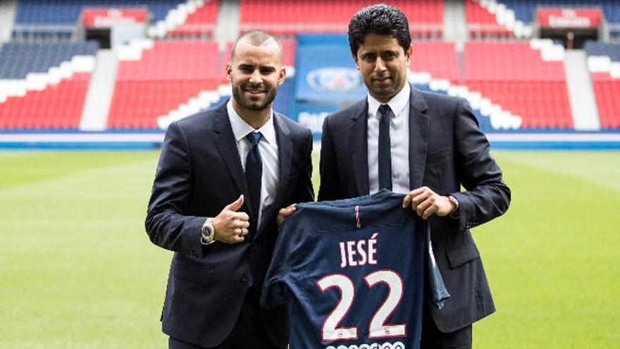 Jesé Rodríguez, presentado ayer como nuevo jugador del PSG por el presidente Al-Khelaïfi.