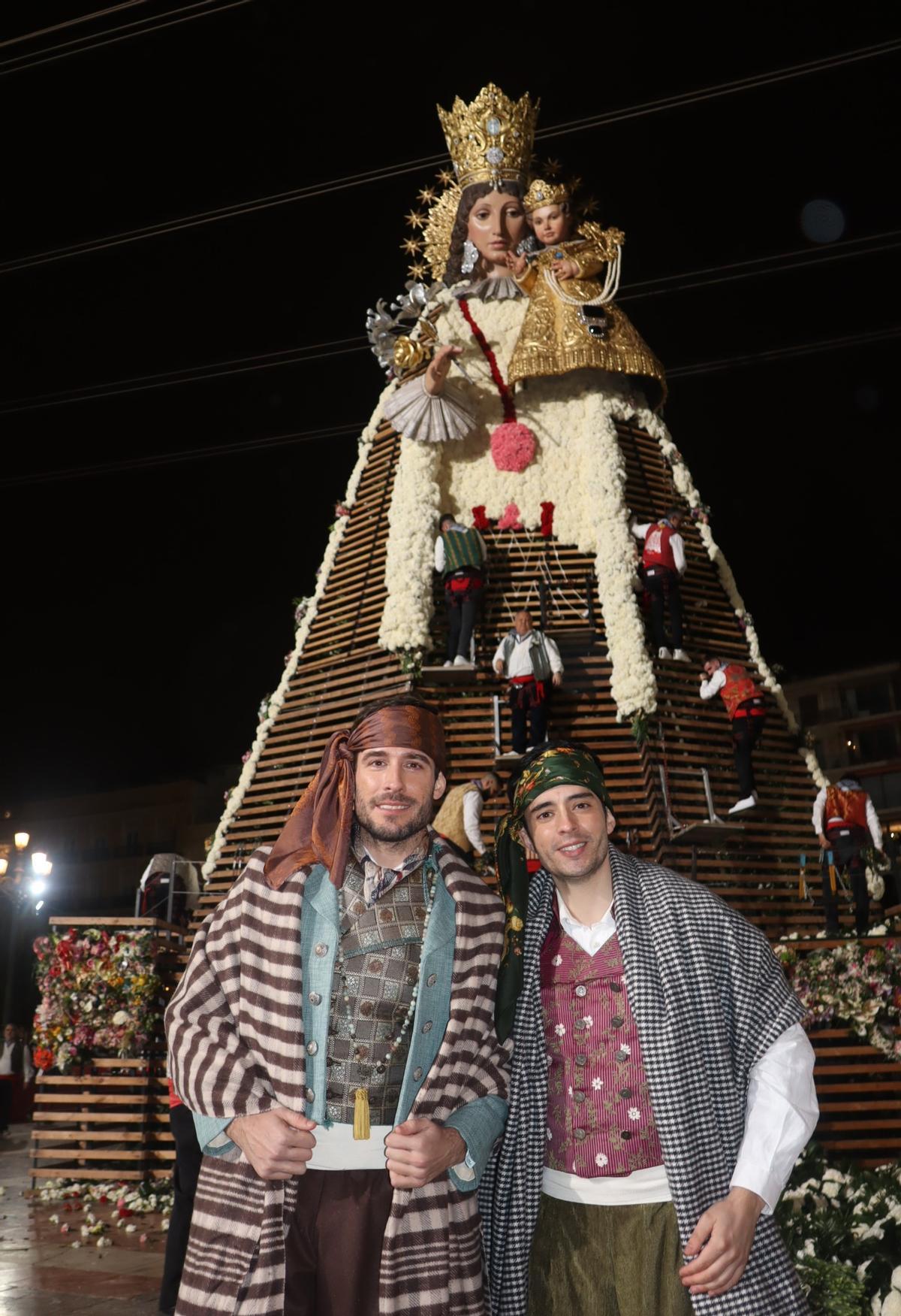 Juan Carlos Caballero y su marido Javier Zamora