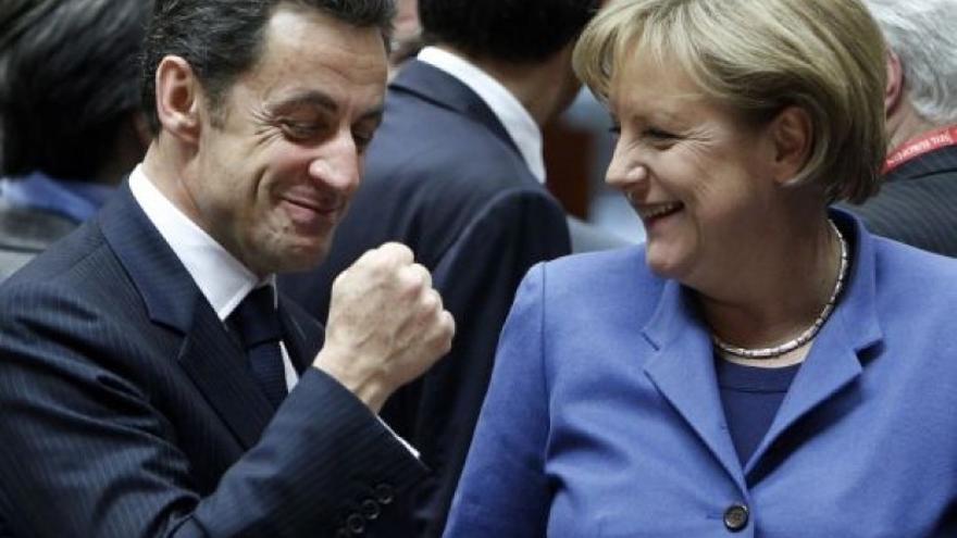 Sarkozy recibirá a Merkel para tratar de la reforma de la gobernanza de la zona euro