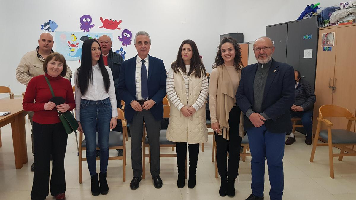 Juan Pérez, Lucas Gómez y el equipo de atención ciudadana del centro del Llano de Las Tinajerías.