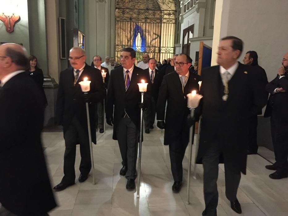 El Resurrexit volvió a llenar la iglesia de Santa María de devoción