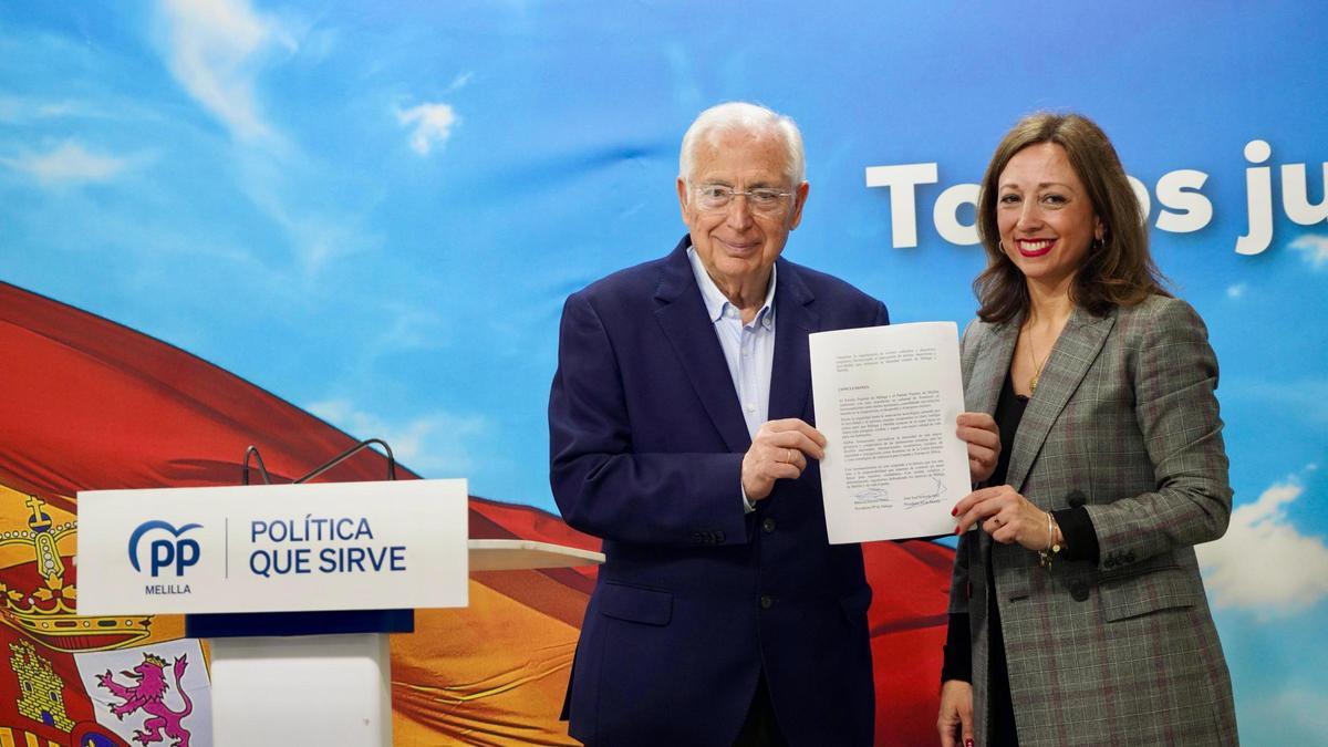 Juan José Imbroda y Patricia Navarro