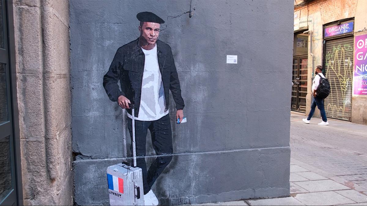 Mbappé llega a Madrid en forma de arte callejero