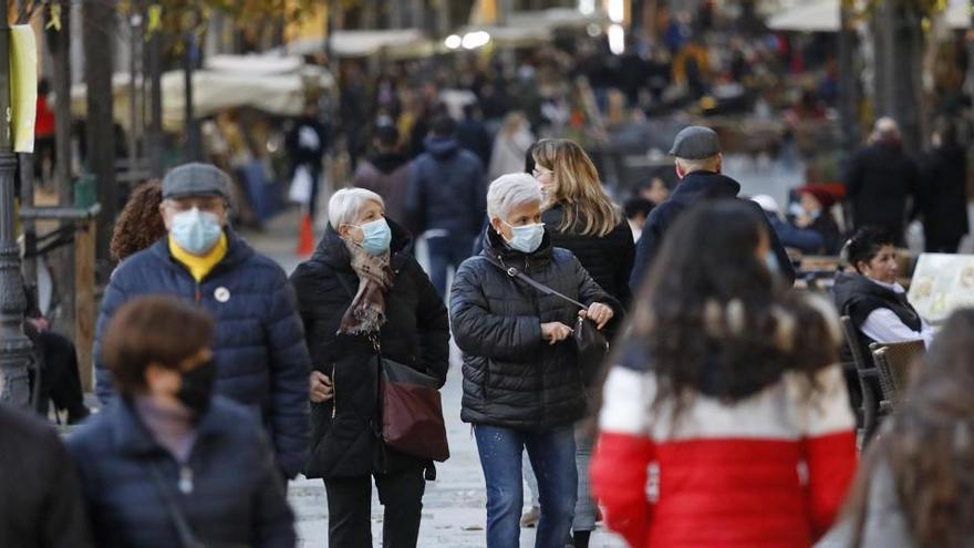 El govern centra les restriccions en bars i restaurants i modera la mobilitat