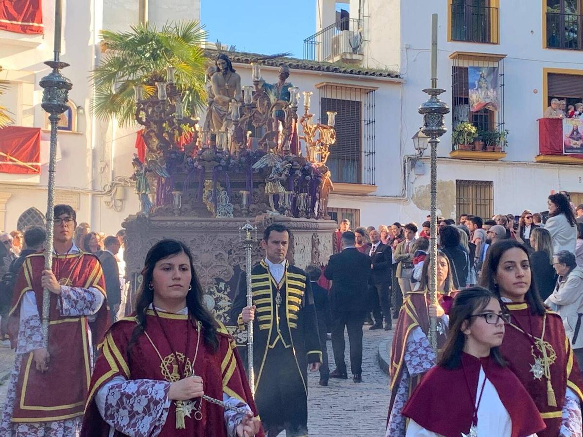 Cabra. Jesús Amarrado a la Columna y Azotes y la Virgen de la Caridad. Cabra. Jesús Amarrado a la Columna y Azotes y la Virgen de la Caridad.