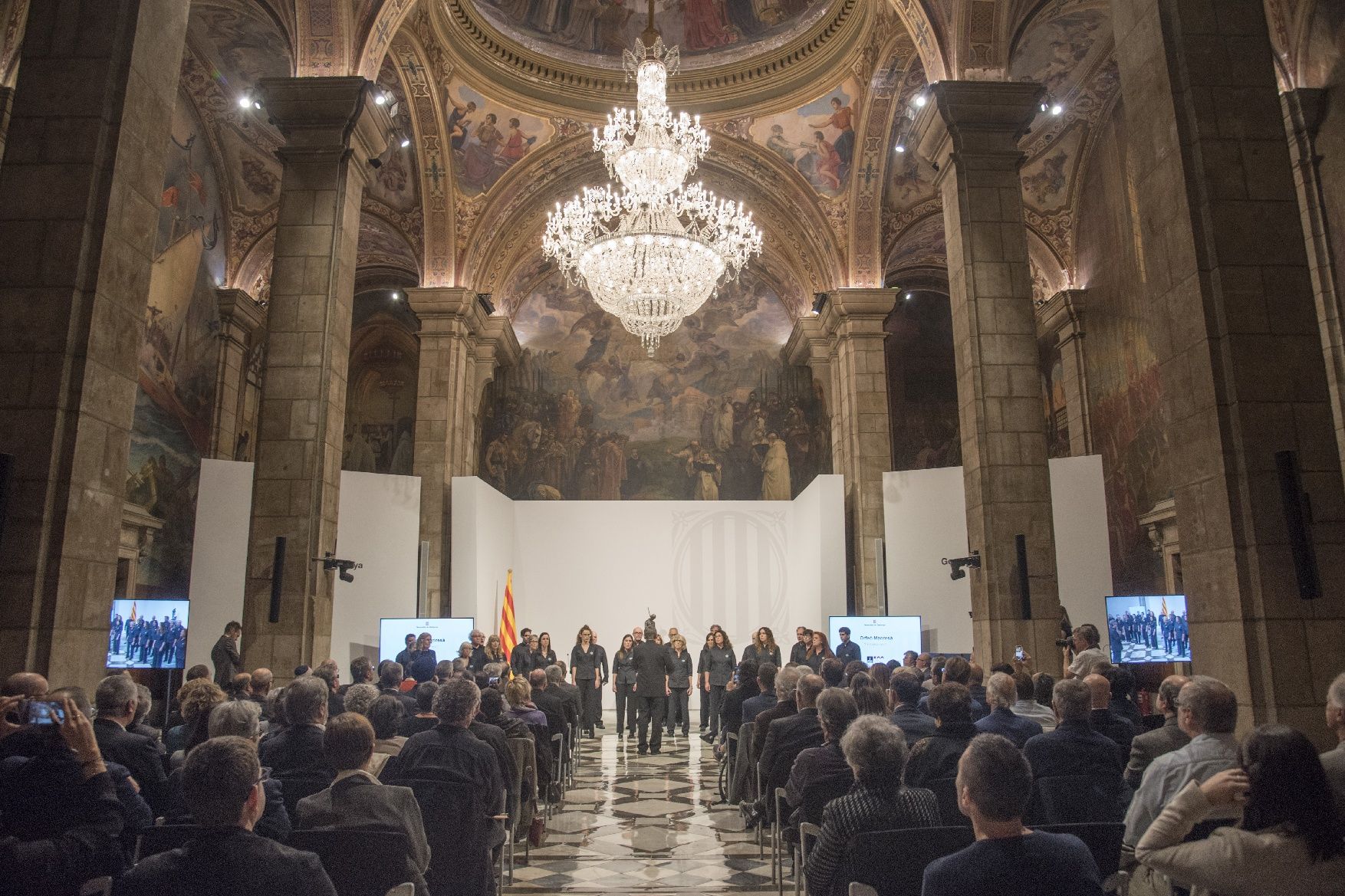 Un centenar de persones commemoren a la Generalitat els 500 anys de l'estada de Sant Ignasi a Catalunya