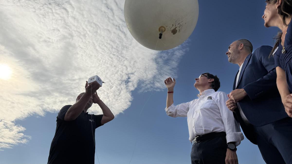 Expectativa, calor i nervis poc abans de l’eclipsi solar total a Catalunya Expectativa, calor i nervis poc abans de l’eclipsi solar total a Catalunya