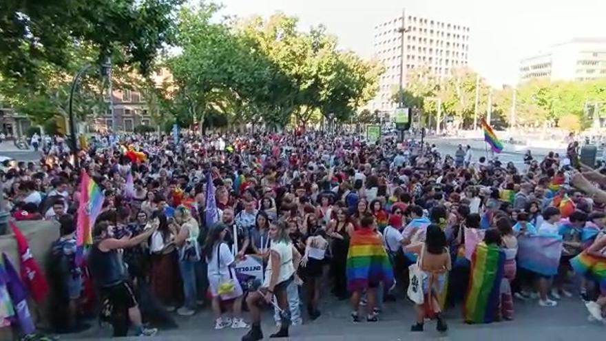 El Orgullo vibra en las calles de Zaragoza