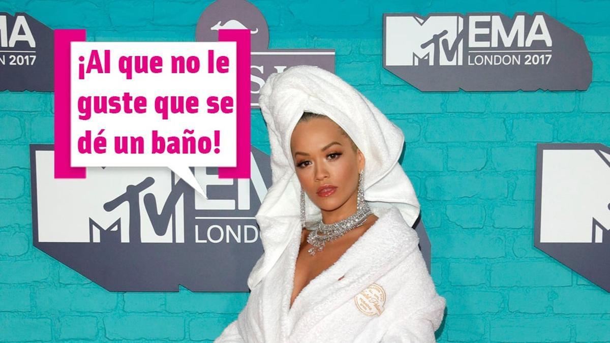 Rita Ora posa en la alfombra roja de los MTV EMA 2017