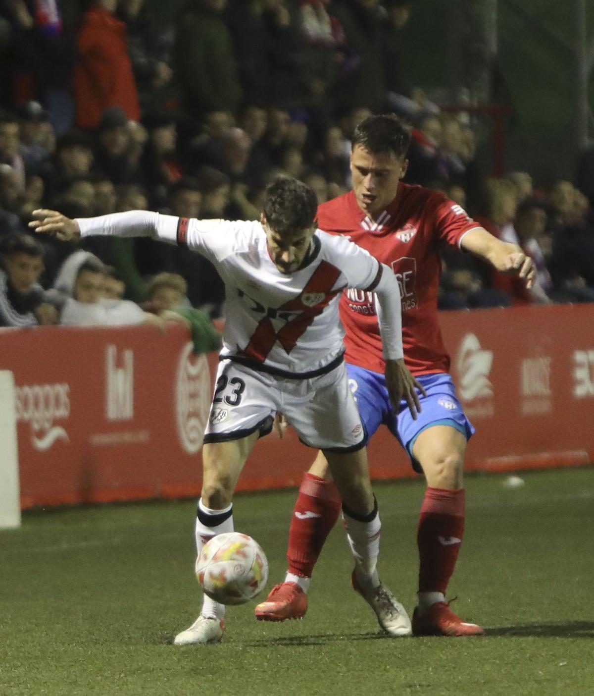 Las mejores fotos del Atlético Saguntino - Rayo Vallecano de Copa del Rey