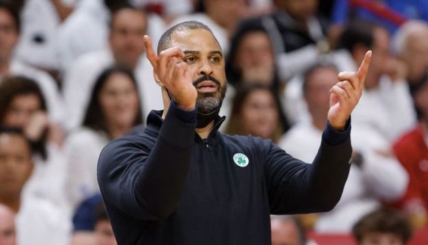 NBA Ime Udoka sancionado un año sin entrenar a los Celtics