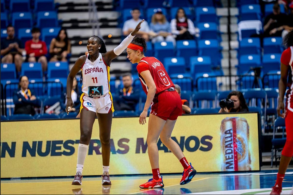Awa Fam, en el reciente partido entre España y Estados Unidos en el Premundial de Puerto Rico.