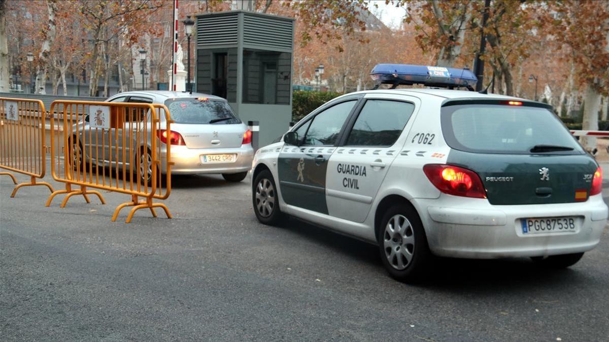 Oriol Junqueras llega a la Audiencia Nacional en un vehículo camuflado