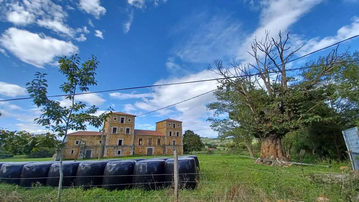 De San Cucao a Villanueva, el camino hacia las Torres Nuevas del "buen país" que recorrió Jovellanos