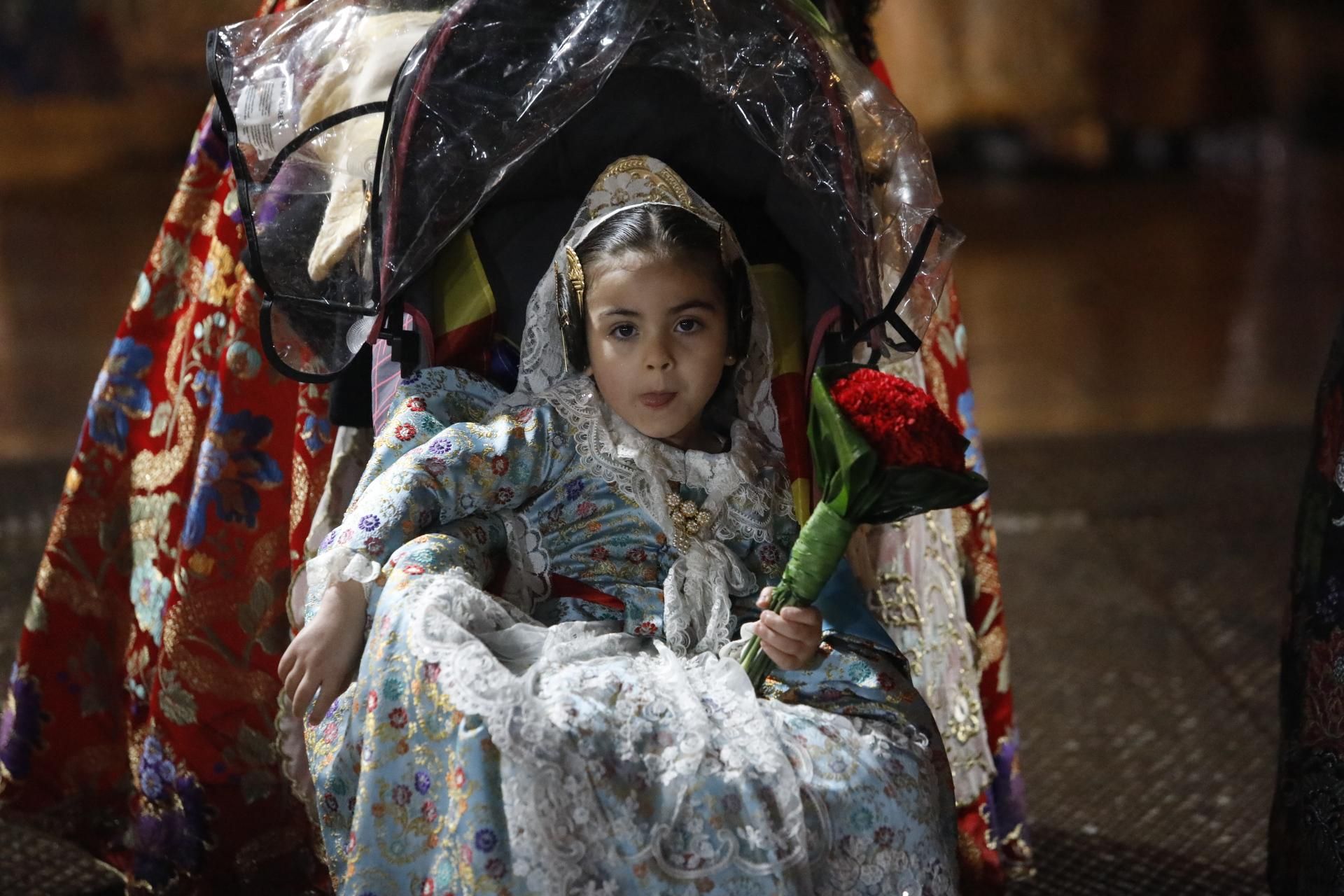 Búscate en el primer día de ofrenda por la calle Quart (entre las 22:00 a las 23:00 horas)