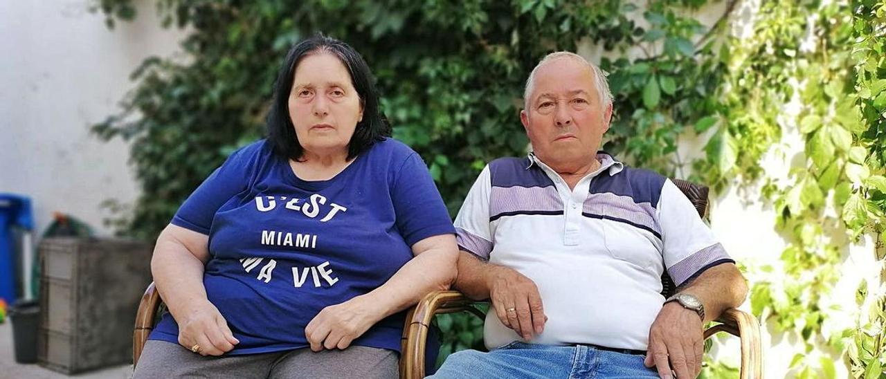 María del Carmen Rodríguez y Zósimo Maestro, en su casa de Ahrweiler, pasado lo peor de las tormentas.