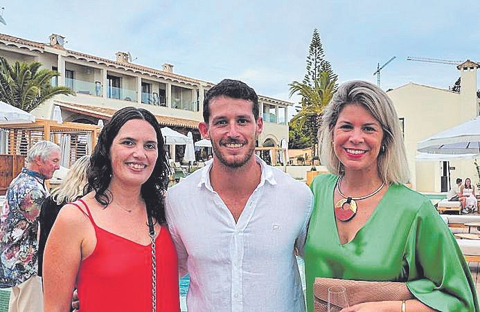 Xisca Cañellas, Mateu Coll y Janinne Rauen.