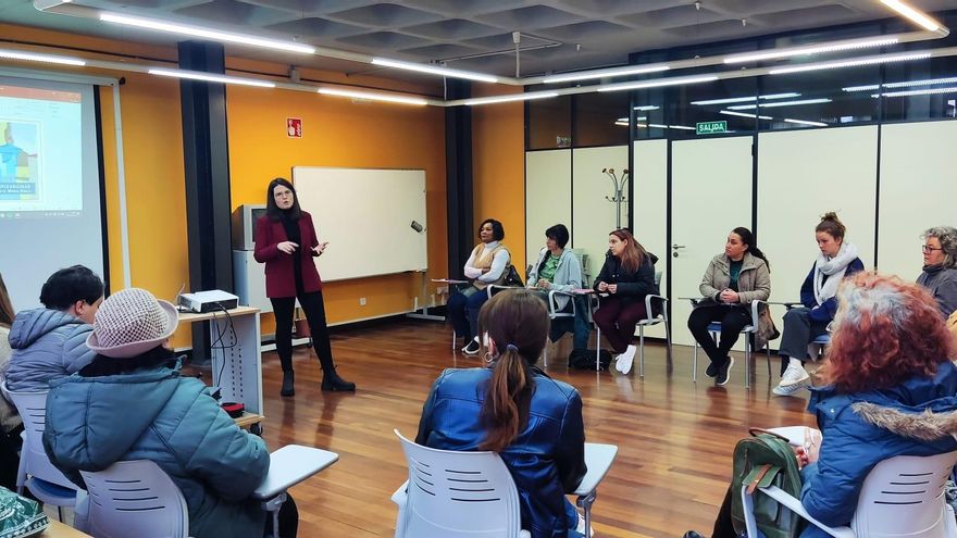 Talleres, visitas guiadas y un espectáculo teatral: así es la programación de la concejalía de Igualdad de Villaviciosa para este mes