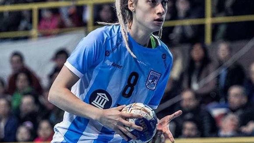 Camila Bonazzola, con la camiseta de la selección argentina.