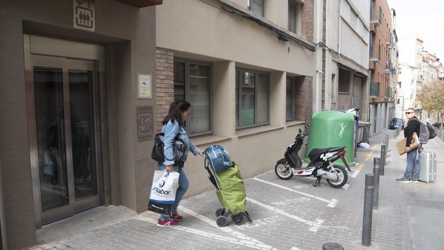 L’ascensor de la plaça Major ja torna a funcionar, després d’estar aturat des de dijous