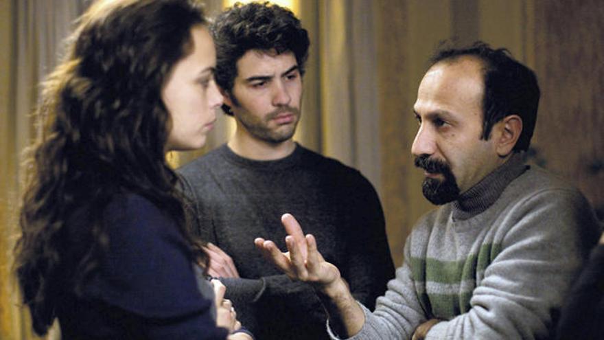 El cineasta Asghar Farhadi durante el rodaje de &#039;El pasado&#039;.