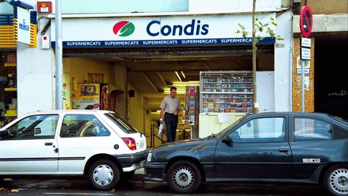 Entrada de un supermercado Condis de Barcelona.