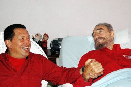 El presidente venezolano Hugo Chavez visitó a Castro en la Havana en agosto de 2006.