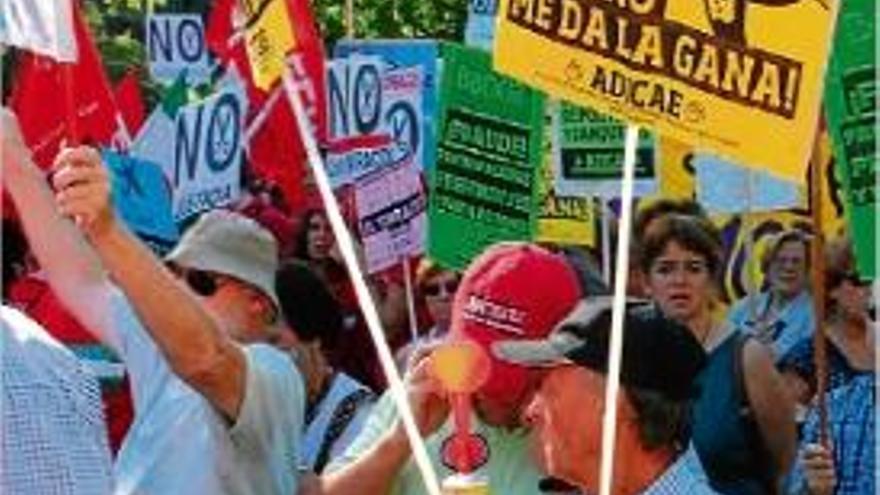 Afectats per les preferents en un acte de protesta.