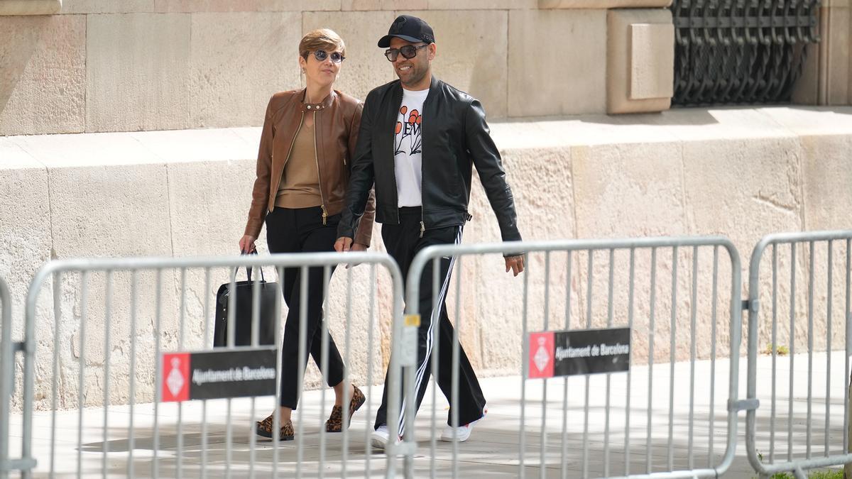 Segunda comparecencia de Dani Alves en los juzgados.