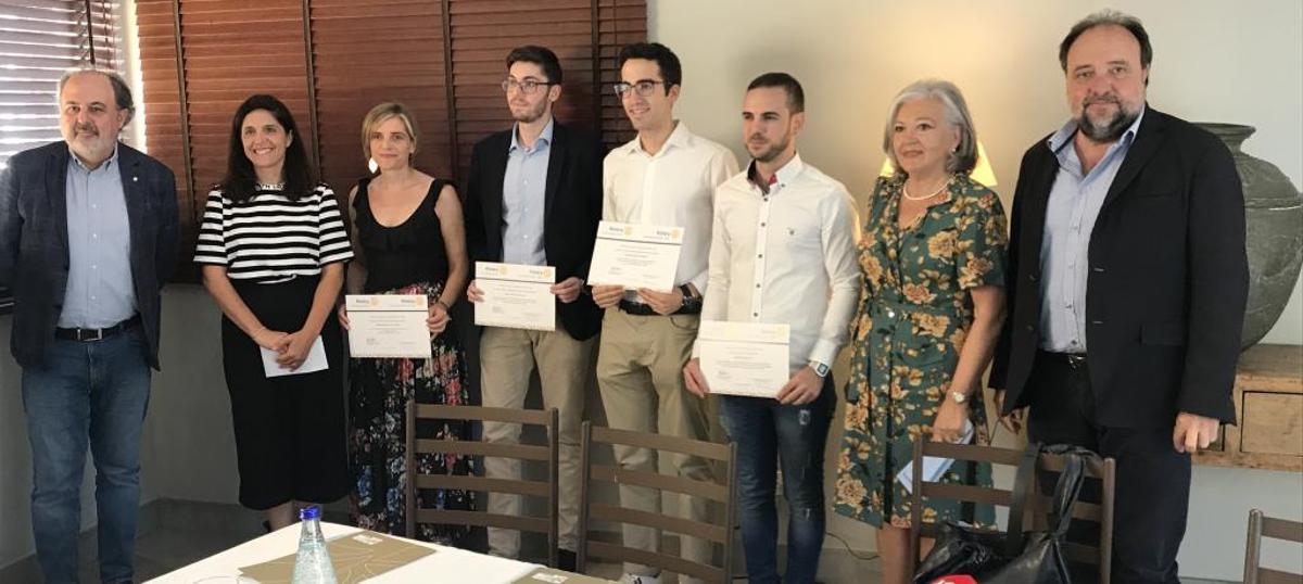 Entrega de premios a estudiantes