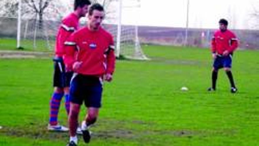 Angelito podría estar en el once titular que saque el Extremadura