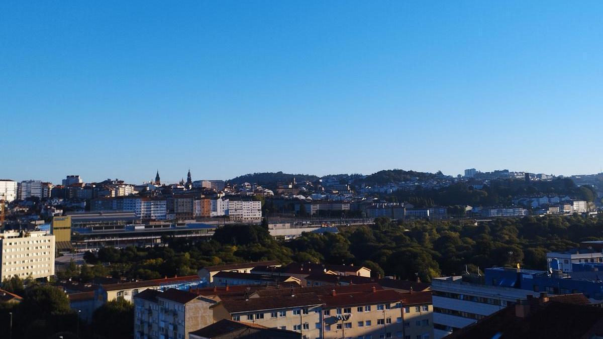 Cielos despejados y temperaturas en aumento en Santiago de Compostela