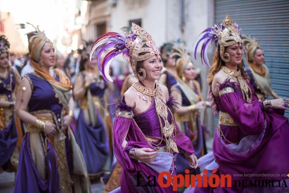 Procesión Desfile día 3 de Mayo en Caravaca