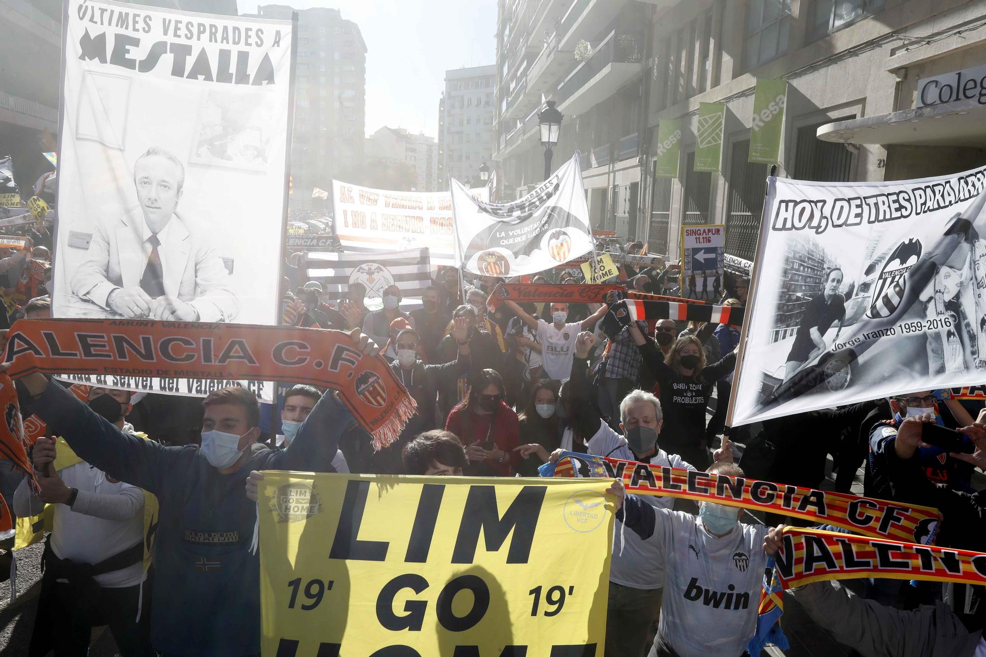 La manifestación valencianista contra Peter Lim (segunda parte)