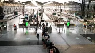 Retrasos en varios trenes entre Madrid y Andalucía por una avería en Castilla-La Mancha