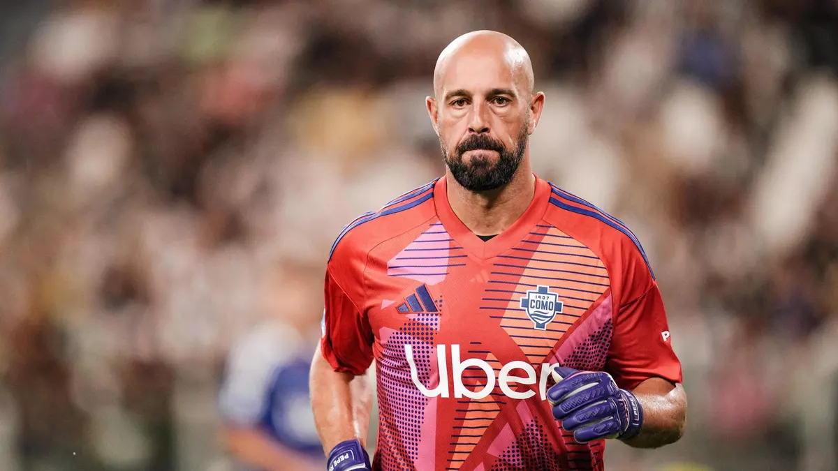 Se retira Pepe Reina: "Ya estoy vacío, no puedo ofrecerle más al fútbol desde esta posición"