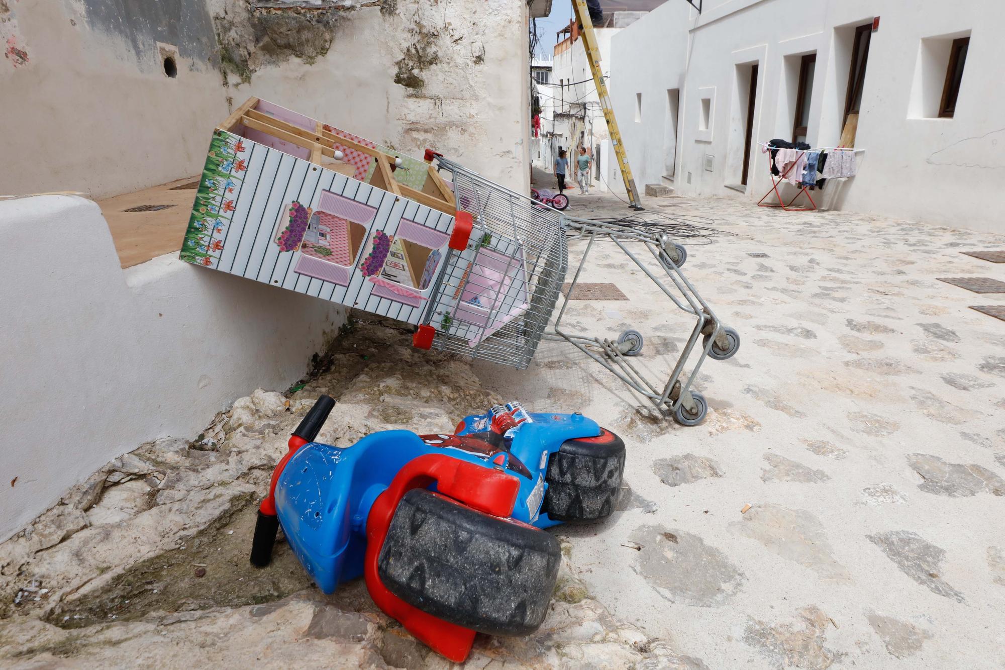 Nuevos vecinos para una nueva vida en sa Penya de Ibiza