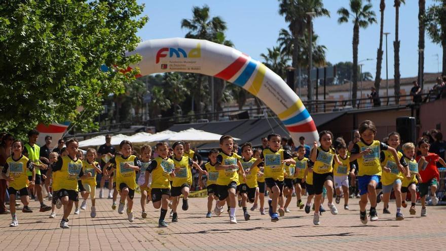 Fotogalería | La San Romilla: una década de millas solidarias en Badajoz