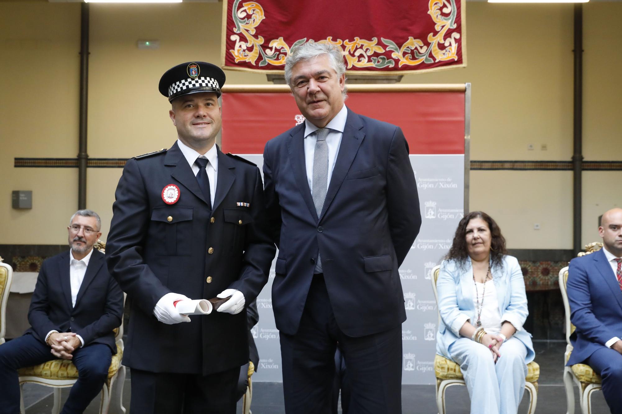 EN IMÁGENES: Así fue la fiesta de la Policía Local de Gijón