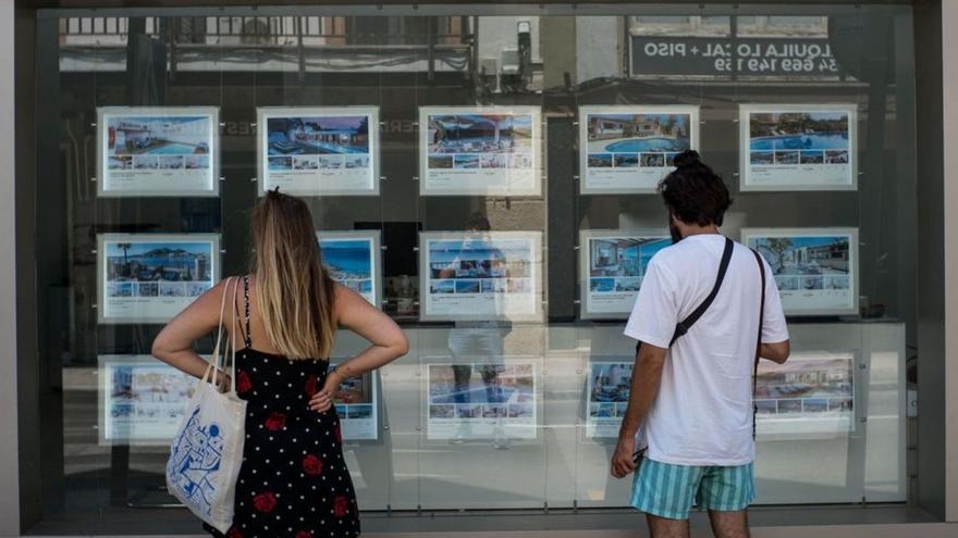Solo el 20% de los propietarios que alquilan su casa en Ibiza depositan la fianza en el Ibavi