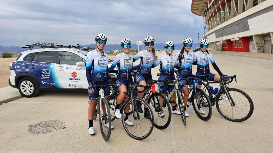 El equipo femenino del campeón del mundo Alejandro Valverde se estrena en la Vuelta Cicloturista a Ibiza Campagnolo