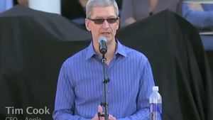 Resum de l’homenatge dels empleats d’Apple a Steve Jobs el 19 d’octubre a Cupertino (Califòrnia).