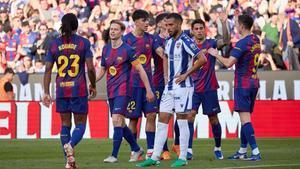 Resumen, goles y highlights del FC Barcelona 3 - 0 Levante UD de la jornada 25 de LaLiga EA Sports