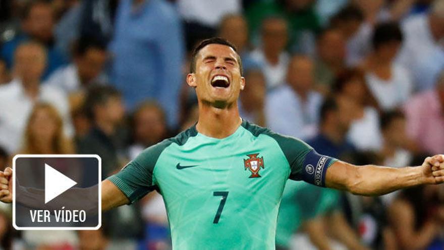 Ronaldo celebra el triunfo de su selección.