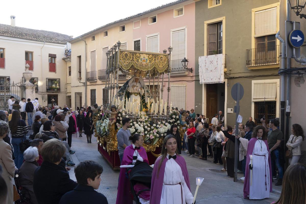 La solemne procesión del Santo Entierro de Xàtiva, en imágenes