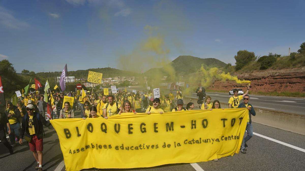Protestes educatives tallen la C-55