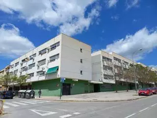 La compraventa de vivienda cae un 15% interanual en agosto y las hipotecas un 21,8%