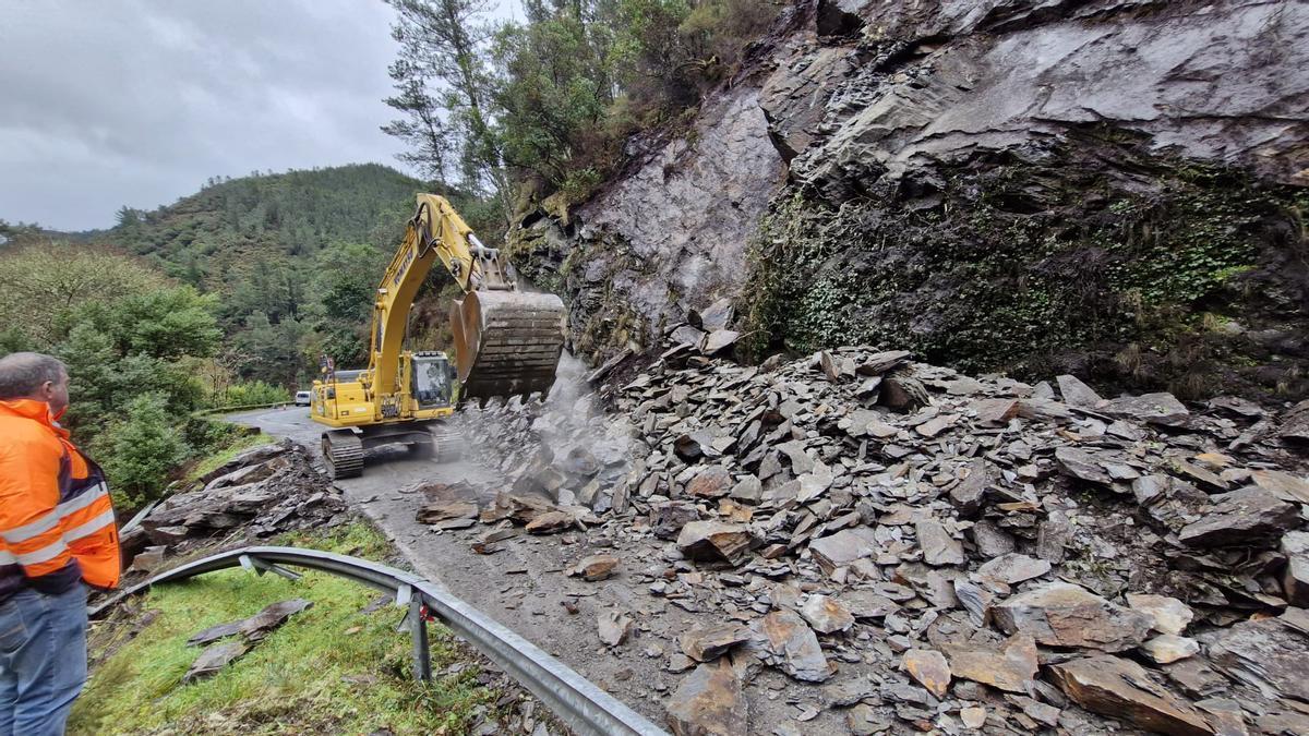 VÍDEO: Obras en el argayu de Pesoz